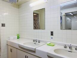 Guesthouse Shiawase Eki - Hostel