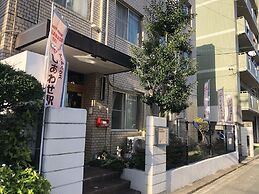 Guesthouse Shiawase Eki - Hostel
