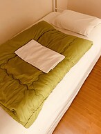 Guesthouse Shiawase Eki - Hostel