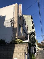 Guesthouse Shiawase Eki - Hostel