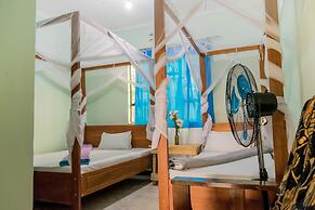 Kilimanjaro Summit Lodge
