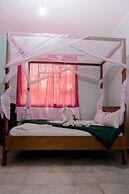 Kilimanjaro Summit Lodge