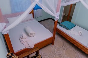 Kilimanjaro Summit Lodge