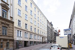 2ndhomes Kluuvi Studios