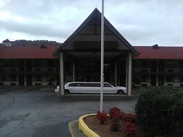 Ameriview Inn and Suites