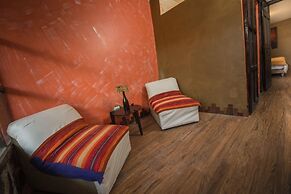 Andahuaylillas Lodge Town