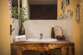 Andahuaylillas Lodge Town