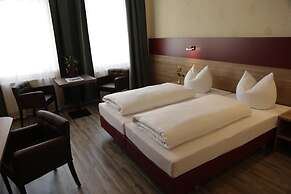 Alexander Business Hotel