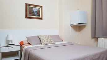 Hostal Loyola - Hostel