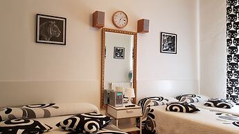 Hostal Loyola - Hostel