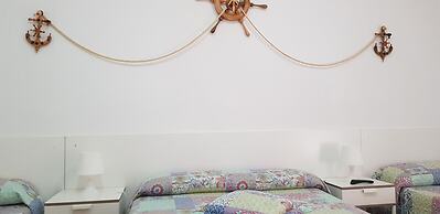 Hostal Loyola - Hostel