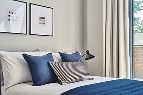 Designer City Centre Apartment