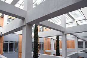 Designer City Centre Apartment