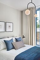 Designer City Centre Apartment