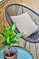 Designer City Centre Apartment