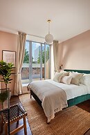 Designer City Centre Apartment