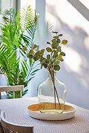 Designer City Centre Apartment