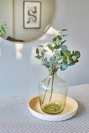 Designer City Centre Apartment