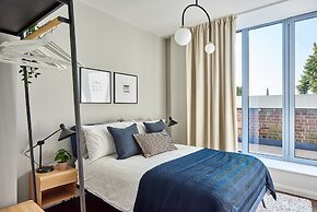 Designer City Centre Apartment