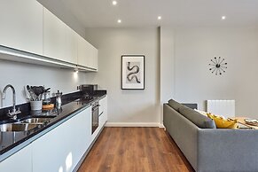 Designer City Centre Apartment