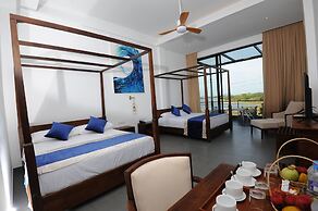 The Lake Forest Hotel