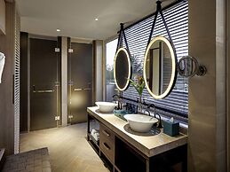 Pullman Phu Quoc Beach Resort