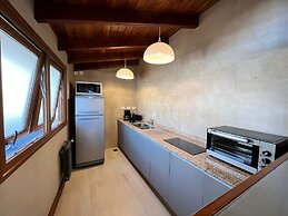 Urbana Apartments 413