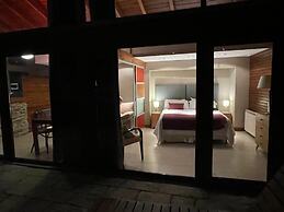 Urbana Apartments 413