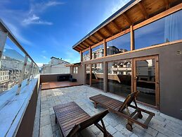 Urbana Apartments 413