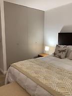 Urbana Apartments 413