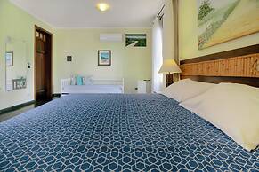 VELINN Pousada Ponta do Pequeah