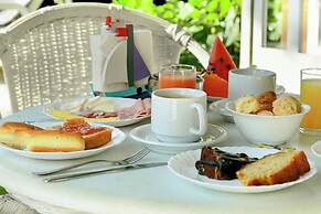 VELINN Pousada Ponta do Pequeah