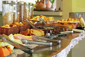 VELINN Pousada Ponta do Pequeah