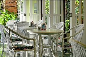 VELINN Pousada Ponta do Pequeah