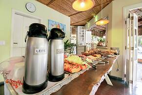 VELINN Pousada Ponta do Pequeah