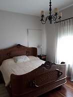 Acogedora Casa En Exclusivo Barrio