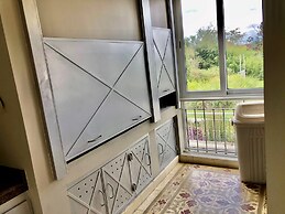 Acogedora Casa En Exclusivo Barrio