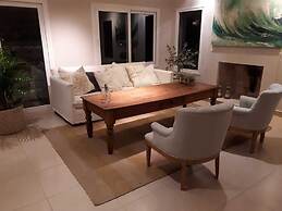 Acogedora Casa En Exclusivo Barrio