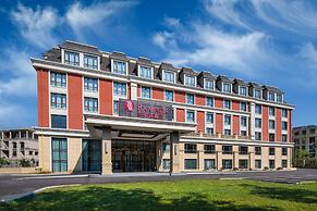 Ramada by Wyndham Zhenjiang City Center