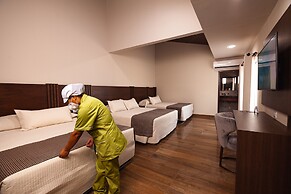 Sirari Suites Hotel