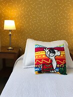 Deluxe 2bedr Apartment With Balcony