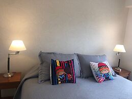 Deluxe 2bedr Apartment With Balcony