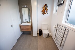 Sydney Street Apartments