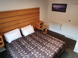 Sydney Street Apartments