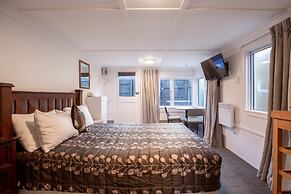 Sydney Street Apartments