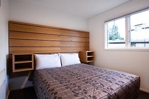 Sydney Street Apartments