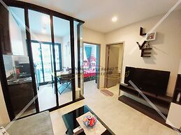 The Base Central Pattaya by Alin