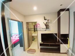 The Base Central Pattaya by Alin