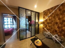 The Base Central Pattaya by Alin