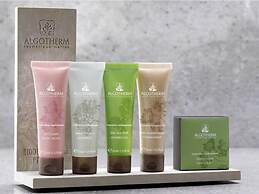 Wan's Resort Jogasaki Coast